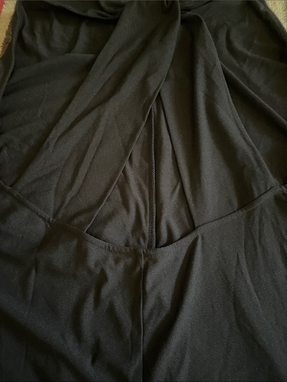 Halara V Neck Midi Casual Dress with Pockets. Size Large, Black. - Picture 3 of 7